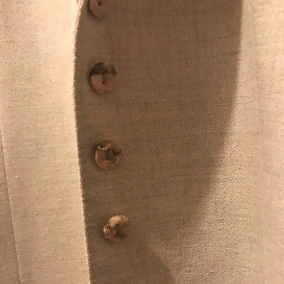 Ladies Business Suit Jacket - Picture 3 of 6